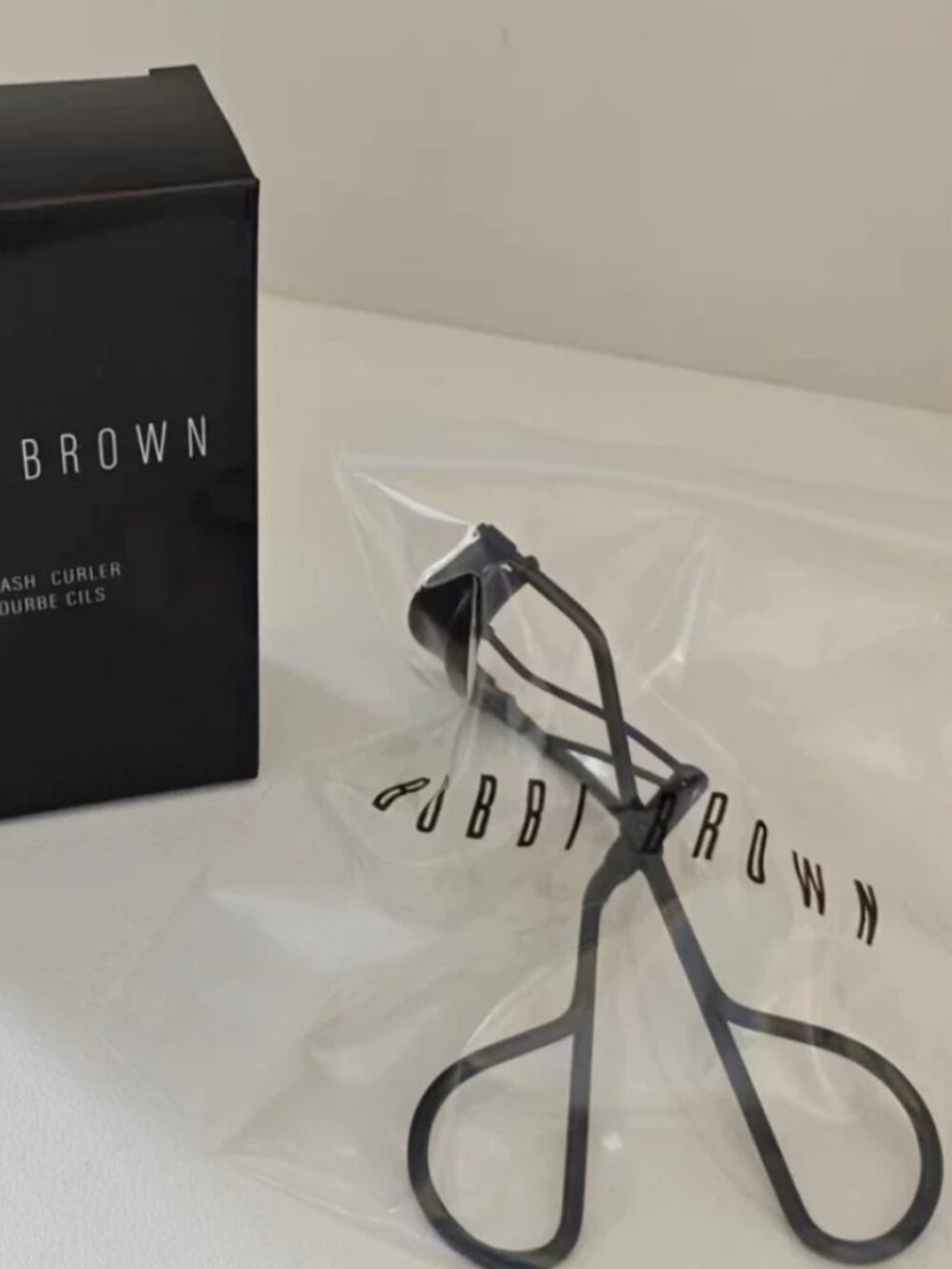 Bobbi Brown Eyelash Curler
